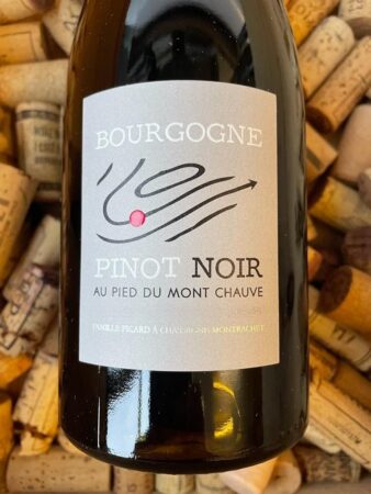 Au Pied du Mont Chauve Bourgogne Pinot Noir 2023 DEMI