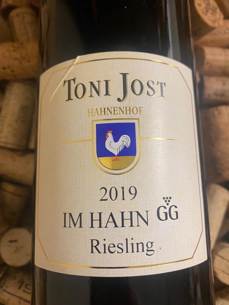 Toni Jost IM HAHN GG Riesling trocken Mittelrhein 2019 - Wijn op Dronk